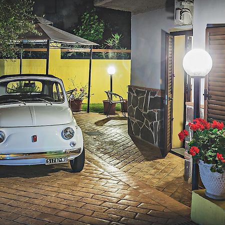 Bed And Breakfast Ichnos Cala Gonone Exterior foto