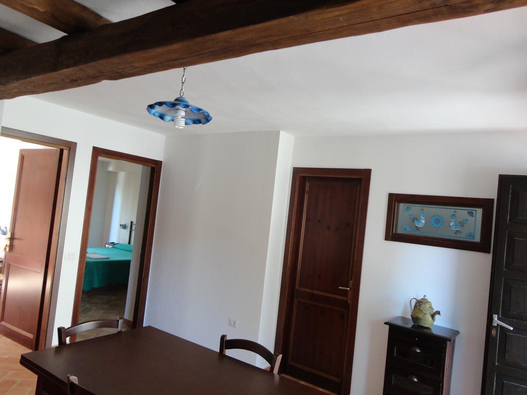 Bed And Breakfast Ichnos Cala Gonone Exterior foto